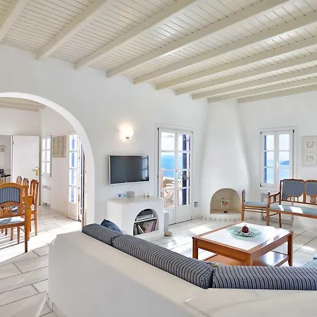 Mykonian Dianthus וילה