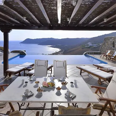 Mykonian Dianthus Villa *